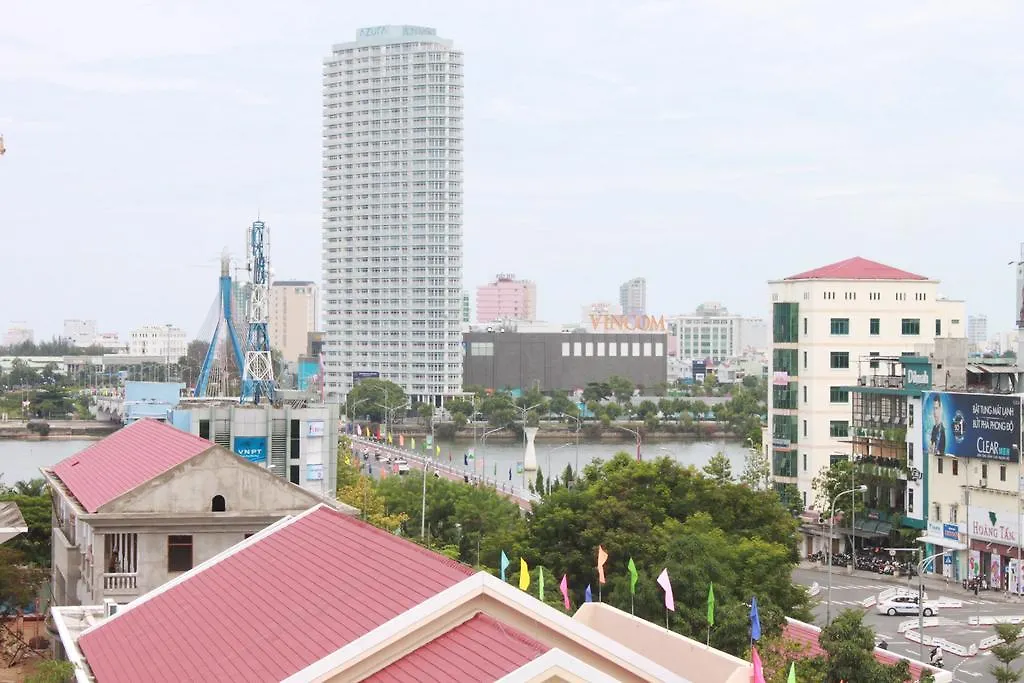 Ngoi Nha Xanh Hotel Da Nang