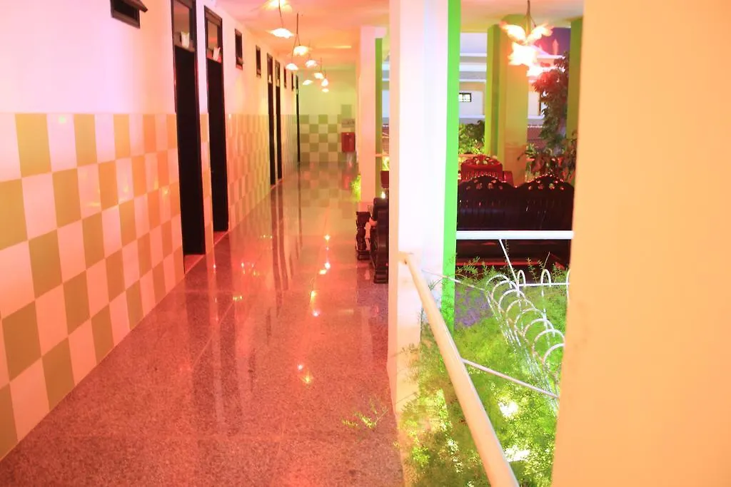 Ngoi Nha Xanh Hotel Da Nang
