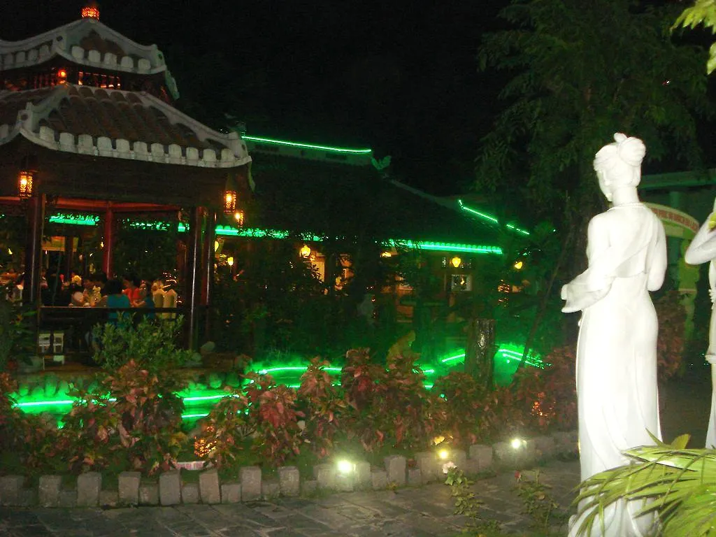 Ngoi Nha Xanh Hotel Da Nang