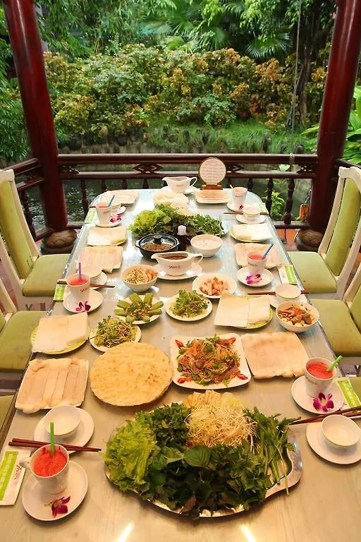 Ngoi Nha Xanh Hotel Da Nang 3*,