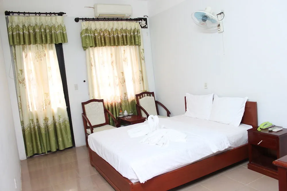 Ngoi Nha Xanh Hotel Da Nang