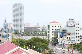 Ngoi Nha Xanh Hotel Da Nang