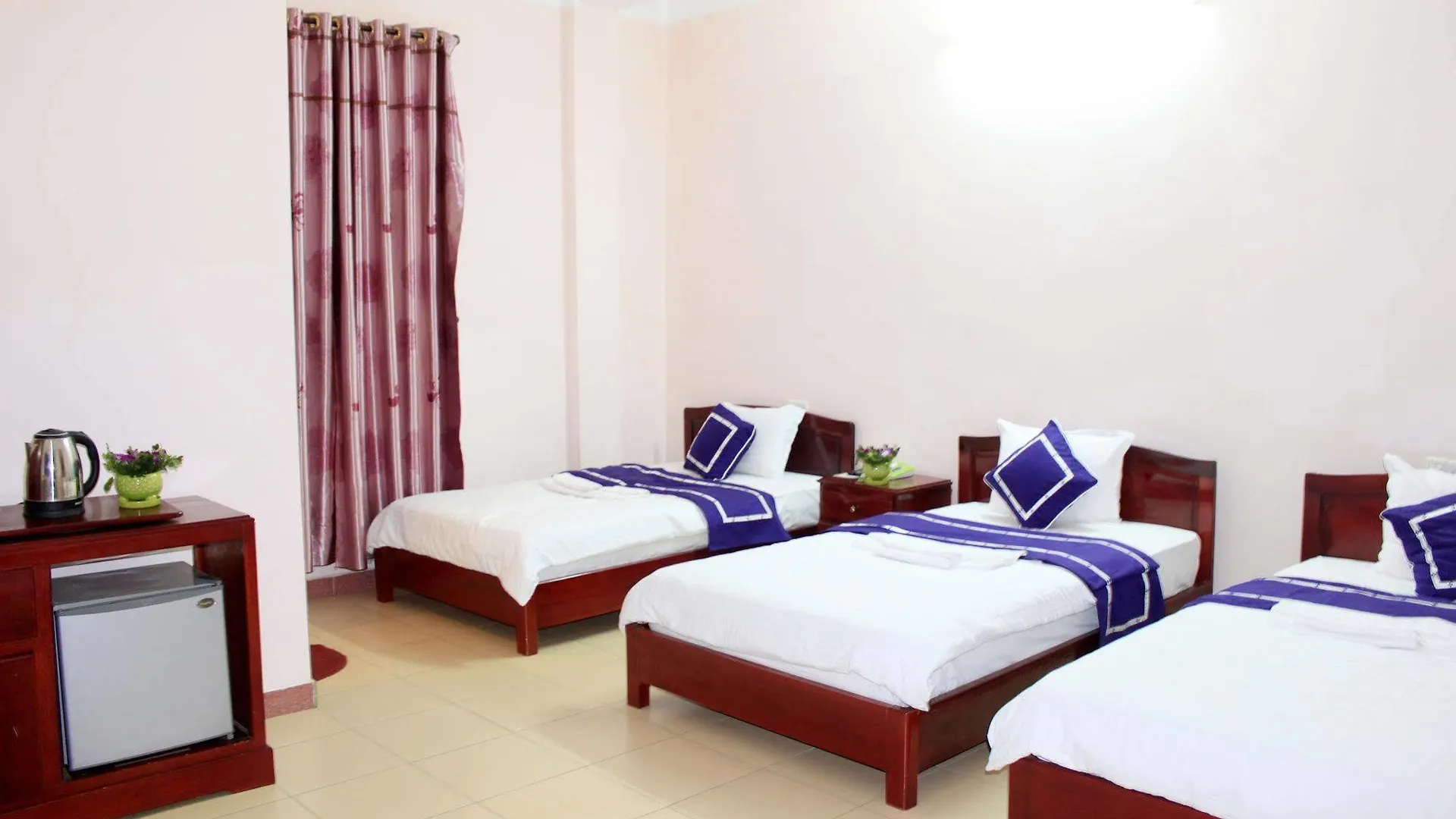 ***  Ngoi Nha Xanh Hotel Da Nang Vietnam