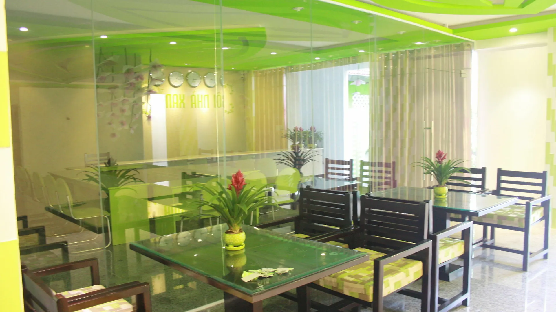 ***  Ngoi Nha Xanh Hotel Da Nang Vietnam